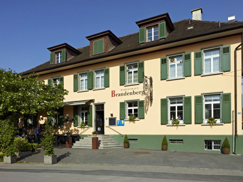 Brandenberg Restaurant: Zug's Historic Gem for Swiss Cuisine